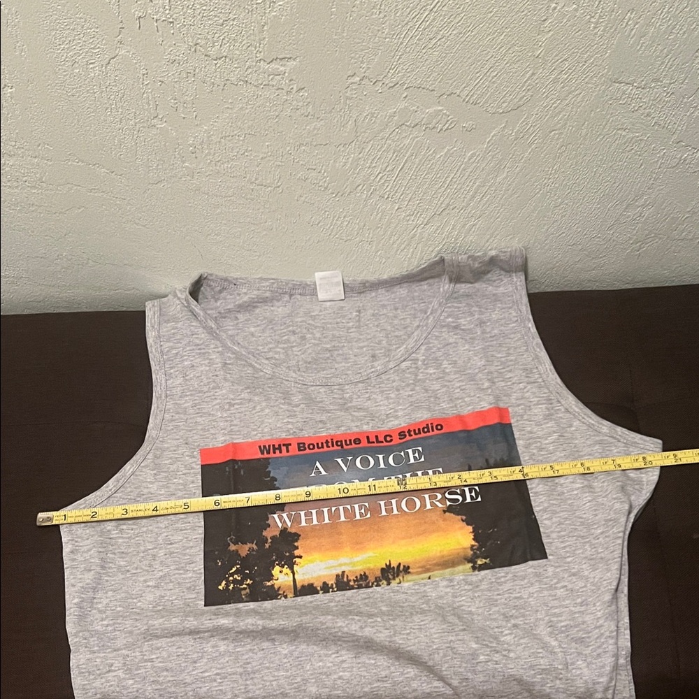 # 0662** Unisex Gray Sleeveless Graphic AVFTWH Workout Shirt - Picture 3 of 15